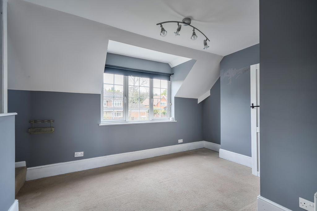 Bedroom- click for photo gallery